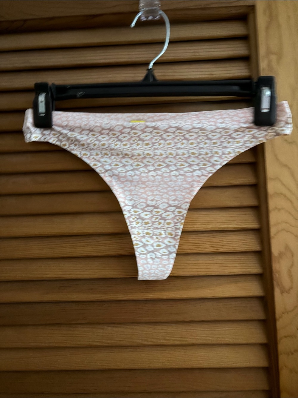 Coobie Super Stretch Smooth Edge Thong in animal print size full size (6-10+)